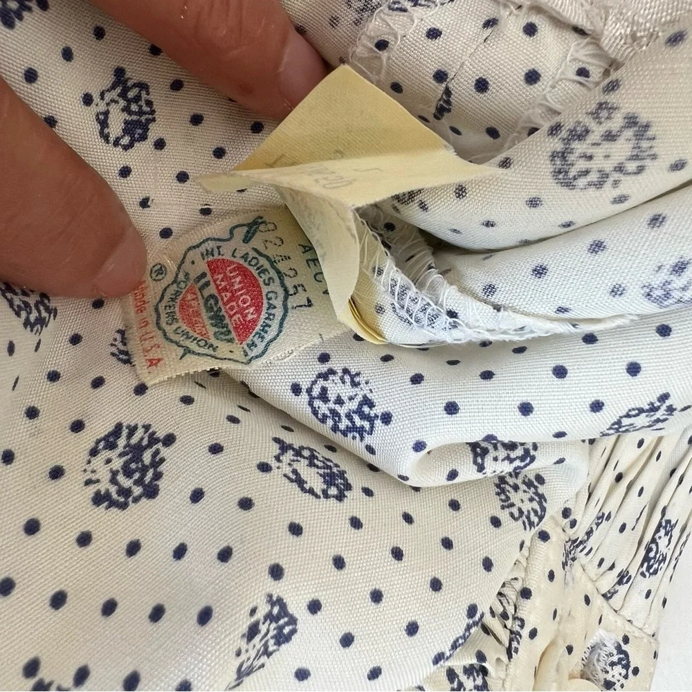 Vintage Union Made JH Collectibles White and Blue Floral Maxi Skirt - Picture 12 of 14